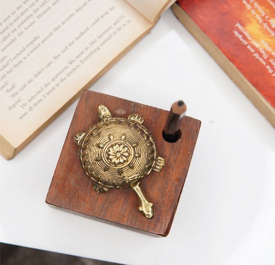 Paperweight & Pen Holder